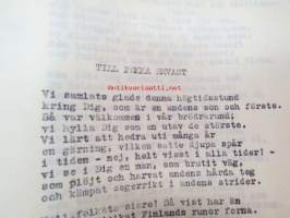 Axel E. Öhman - Dikter, finlandssvenska prosa av en amatör -suomenruotsalaisen harrasterunoilijan kirjaksi sidottu kokoelmaksi vuodelta 1935, mukana myös runoja