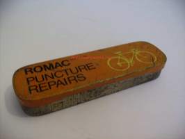 Romac paikkarasia   peltiä 3x11x2 cm   tyhjä tuotepakkaus