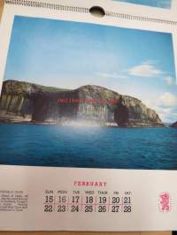 Scots Pictorial Calendar 1959 (in colour) unused with envelope -&quot;skottilainen maisema&quot; seinäkalenteri, käyttämätön, 2 viikon sivut, mukana alkuperäinen