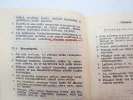Shakkimuistio - sääntöjä, ohjeita, pelikirjauksia -chess guide