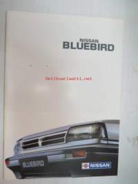 Nissan Bluebird -myyntiesite / brochure