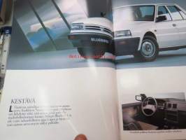 Nissan Bluebird -myyntiesite / brochure