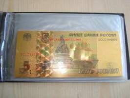 Venäjä 5-5 000 Ruplaa monivärikullatut näköissetelit omassa maa-albumissa, 7 erilaista ja hienoa seteliä. Esim. lahjaksi numismaatikolle.