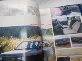 Nissan pakettiautojen tuotekansio / dealer´s van info folder