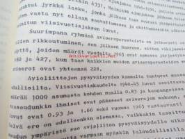 Viikkoviesti - Turun Linnan Rotaryklubi - 1967-68 5. ja 6. vuosikerta yhteissidoksena