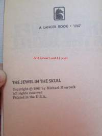 The Jewel In The Skull - The History of the Runestaff, Volume One - Lancer Books 8