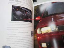 Nissan Primera 1995 -myyntiesite / brochure