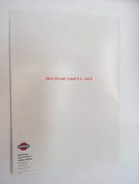 Nissan Primera 1995 -myyntiesite / brochure