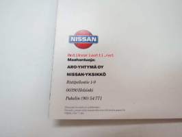 Nissan Primera 1995 -myyntiesite / brochure