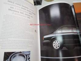 Nissan Maxima QX 1995 -myyntiesite / brochure
