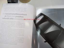 Nissan Maxima QX 1998 -myyntiesite / brochure