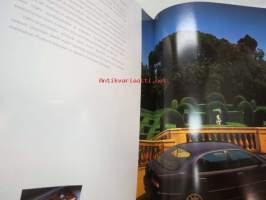 Nissan Maxima QX 1998 -myyntiesite / brochure