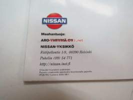 Nissan Maxima QX 1998 -myyntiesite / brochure