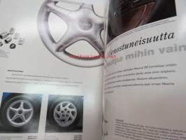 Nissan Maxima QX Lisävarusteet -myyntiesite / brochure