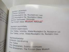 Oiva Toikka Lasia Glas Glass 1988 Suomen Lasimuseo näyttelykirja / The Finnish Glass Museum -exhibition book, tekijän omiste / author´s dedication