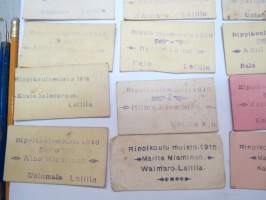 Rippikoulu, Laitila 1916, 25 kpl muistokortteja, joita rippikoululaiset jakoivat toisilleen ajan tavan mukaan muistoiksi; Lempi Wainio (Vainio), Elli Wähätalo