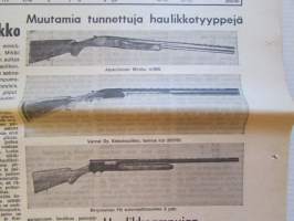 Koneviesti 1971 nr 23-24, sis. mm. seur. artikkelit / kuvat / mainokset; Hinattava Juko 300, Lasse Pätiälän sikala, Agrima -71, Smithfield Show, Kotitekoinen