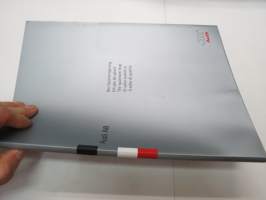 Audi A8 -myyntiesite / brochure