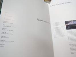 Audi A8 -myyntiesite / brochure