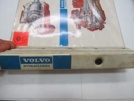 Volvo hydrauliikka F11, V30, V33 teknistä tietoa, esitteitä, ohjekirjoja -tehtaan alkuperäinen kansio -factory original hydraulics binder with manuals, brochures
