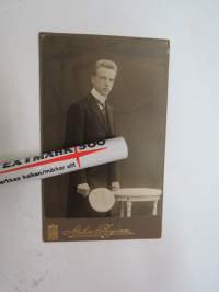 Tyhjä kuva