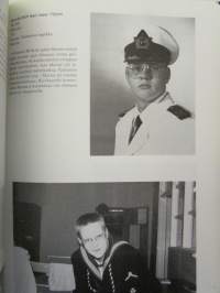 Merisotakoulun upseerikurssi 106 3.8 - 10.11.1989