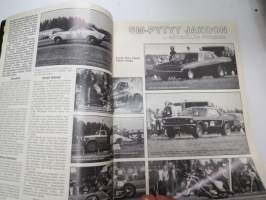 V8 Magazine 1982 nr 7 -Hot Rod magazine. keskiaukeamassa Corvette Stingray. Pontiac Parisienne Sport Coupe -66 esitellään.