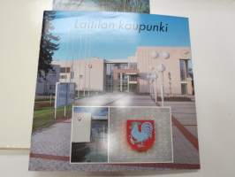 Laitila kuvateos -kuntaesittelykirja, teksti suomeksi, ruotsiksi ja englanniksi -community presentation book