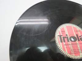 Triola T 4223 Veikko Tuomi - Mustalaisviulu / Silmät ikkunassa -savikiekkoäänilevy, 78 rpm record