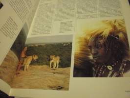 Eläinten maailma. Afrikan savannit
