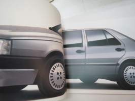 Fiat Croma -myyntiesite / brochure