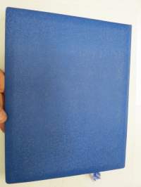 Onnittelukansio - kannessa Suomen vaakunaleijona -folder for ceremonies