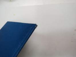 Onnittelukansio - kannessa Suomen vaakunaleijona -folder for ceremonies