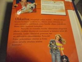 Seitsemän tassua ja Penny . Hulluttelevat pngviinit