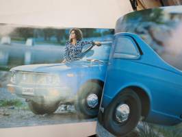 Toyota Carina 1600 -myyntiesite - brochure