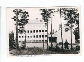 Puijonniemen kansakoulu Uusi-Värtsilä - valokuva 6x9 cm