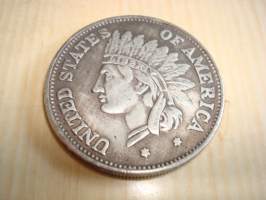 &quot;1851&quot; USA 1 Dollar &quot;kuriosakolikko&quot; eli tälläistä 1 dollarin kolikkoa jossa on intiaaninkuva ei ole ollut olemassa vuonna 1851. Halkaisija noin 38 mm. Esim.