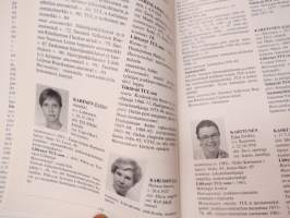 Liikkeen puolesta - Työväen Urheiluliiton naisia 1919-1996 matrikkeliteos -women in athletic clubs union