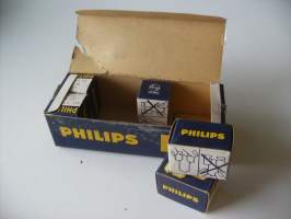 Philips  autolamppu    24 V 70 W H2 30 / 13311  alkuperäinen vajaa tukkupakkaus  tuotepakkaus 5 jäljellä 13x5x4 cm