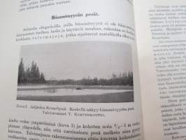 Biisamimyyrä (Fiber Zibethicus), kirjassa runsaasti merkintöjä ja irtoliuskoja jokunen - lienee jonkun tutkijan käytössä ollut kappale? V. Korvenkontio?