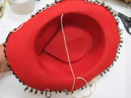 Lännenhattu, punainen, 1950/60-luvun tyypillinen lasten leikkihattu -cowboyhat for children