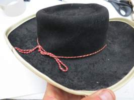 Lännenhattu, musta, 1950/60-luvun tyypillinen lasten leikkihattu -cowboyhat for children