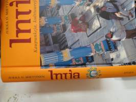 Intia - Kaupunkeja, kulttuureja, historiaa