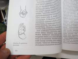 Intia - Kaupunkeja, kulttuureja, historiaa