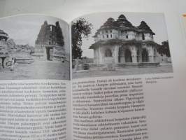Intia - Kaupunkeja, kulttuureja, historiaa