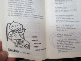 Rustholli laulaa -song book