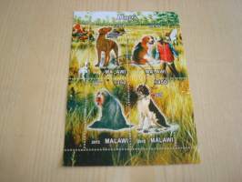 Koira, 4 postimerkin arkki, leimattu, vuodelta 2012, Malawi, hieno. Katso myös muut kohteeni mm. noin 1200 erilaista amerikkalaista ensipäiväkuorta 1920-luvulta