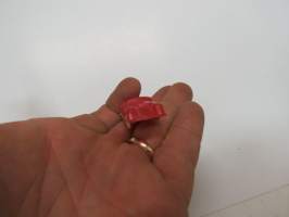 Jeeppi - karkkipussiauto? -toy car