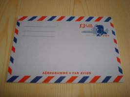 2 kpl John F. Kennedy, JFK, Aerogramme, 11 cent ja 13 Cent Air mail. Katso myös muut kohteeni mm. noin 1200 erilaista amerikkalaista ensipäiväkuorta 1920-luvulta