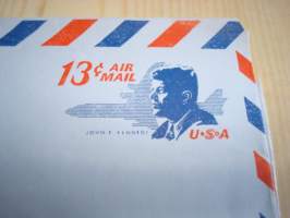 2 kpl John F. Kennedy, JFK, Aerogramme, 11 cent ja 13 Cent Air mail. Katso myös muut kohteeni mm. noin 1200 erilaista amerikkalaista ensipäiväkuorta 1920-luvulta